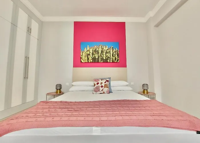 Aromas Suites Apartments